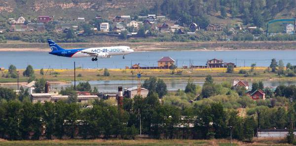 МС-21  tass_21565499_cr.jpg Владимир Байкальский/ТАСС