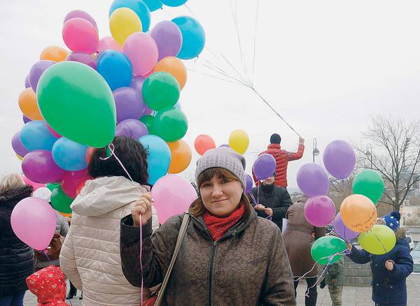 Марина Трубицкая на встрече альянса «Приморье без сирот» для приемных родителей и интересующихся усыновлением, Владивосток, 2015 год 066_rusrep_16-2.jpg из личного архива Марины Трубицкой