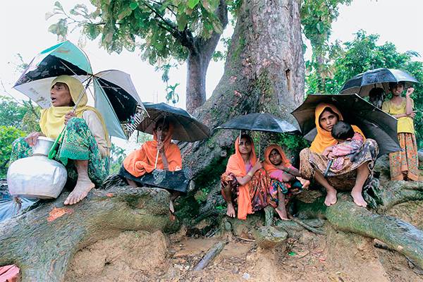 Рохинджа на границе Мьянмы и Бангладеш 57-02.jpg SUVRA KANTI DAS/ NEWZULU/TAСС