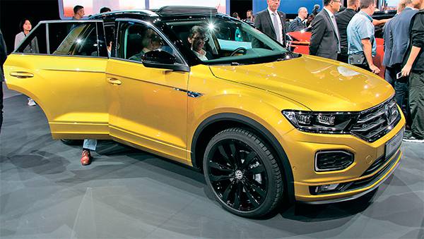 Volkswagen T-Roc — новый игрок в перспективном сегменте субкомпактных кроссоверов 71-11.jpg АЛЕКСЕЙ ГРАММАТЧИКОВ