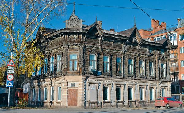 Томские градозащитники пытаются отстоять центральную часть города, где расположены уникальные памятники деревянного зодчества. Девелоперы же объявляют о намерениях «строить не только на окраинах» 031_rusrep_19-1.jpg Роман Петрушин