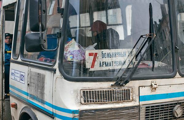 Однажды Никита Хрущев вышел на перрон Бологого, продышаться. Местные жители пожаловались ему, что нет у них в городке ни одного промышленного производства. Так здесь появились предприятия: «Строммашина» и арматурный завод. Первый закрылся давно, второй — в этом году 021_rusrep_20-1.jpg Мария Слепкова специально для «РР»