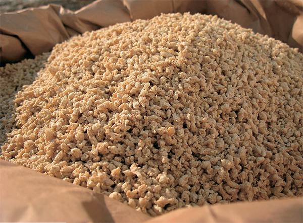 Новые предприятия по производству лизина позволяют перерабатывать зерно в продукцию с более высокой добавленной стоимостью и обеспечивать животноводов необходимыми кормодобавками по доступным ценам 57-03.jpg 