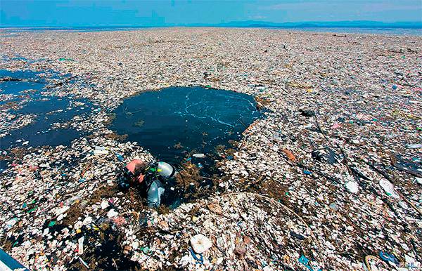 В Мировом океане дрейфует около 150 млн тонн пластикового мусора 04-05.jpg 