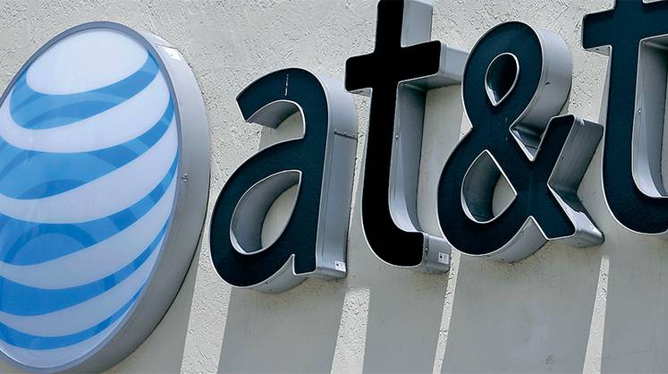 AT &amp; T приобретает Time Warner