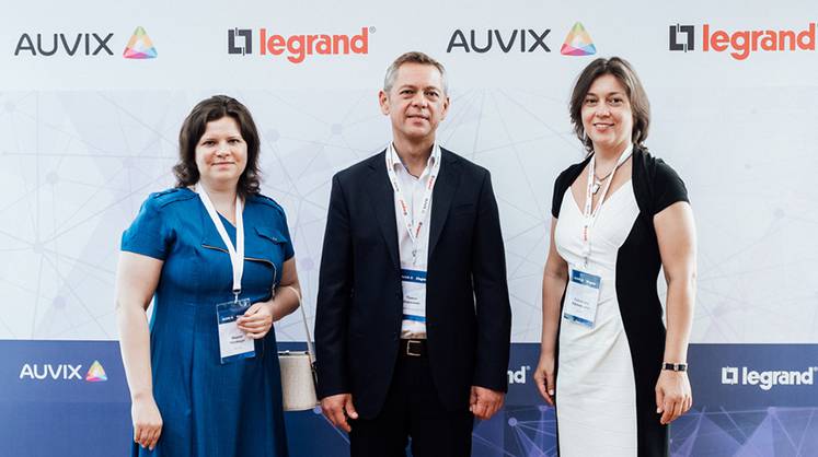 Legrand и AUVIX объявляют о новом этапе сотрудничества