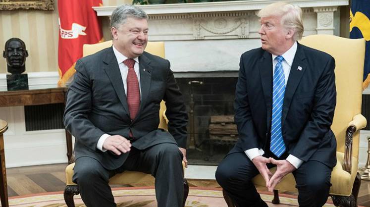 Трамп сообщил Порошенко свою позицию по Крыму