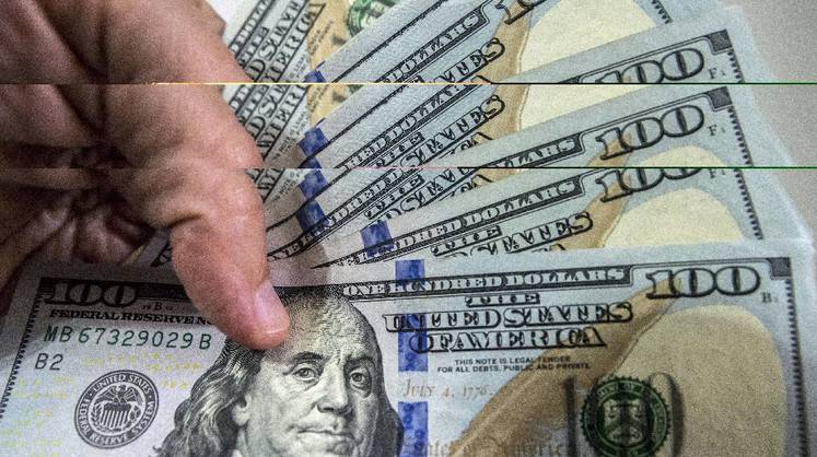 Курс доллара: названа самая интригующая причина падения американской валюты