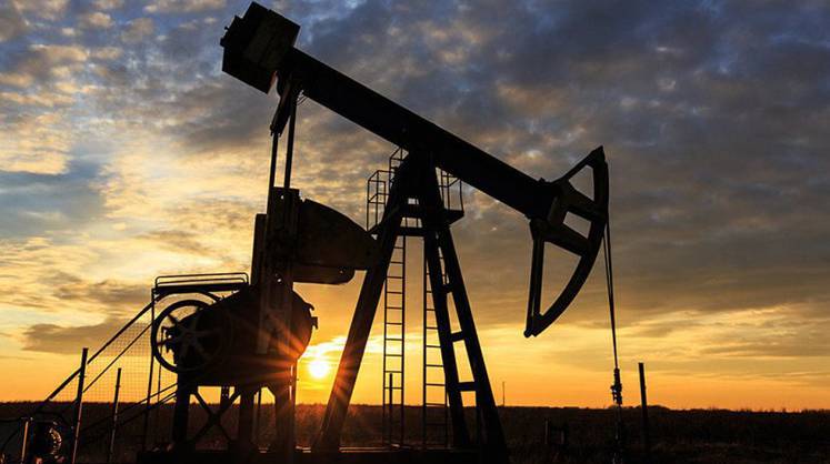 Нефть стремительно дешевеет