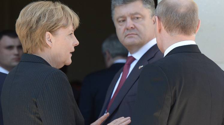 Германия обратилась с призывом к России и Украине