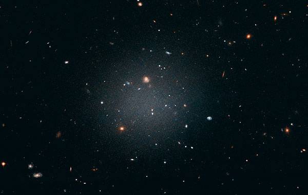  054_rusrep_06-2.jpg ESA/Hubble