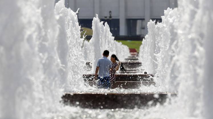 Гисметео, прогноз погоды на выходные: в Россию возвращается жара