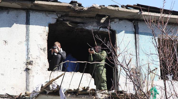 Съёмочная группа ВГТРК попала под обстрел на западе Донецка