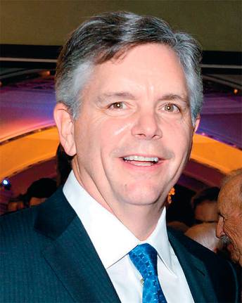  Новый исполнительный директор GE Ларри Калп пытается вывести компанию из убытков