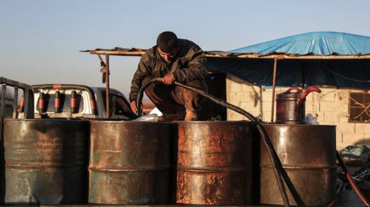 Эксперт: США воруют нефть у Сирии