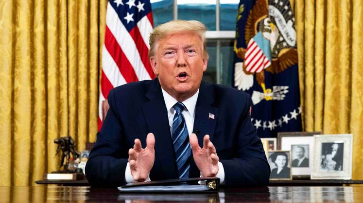 Трамп намерен приостановить иммиграцию в США