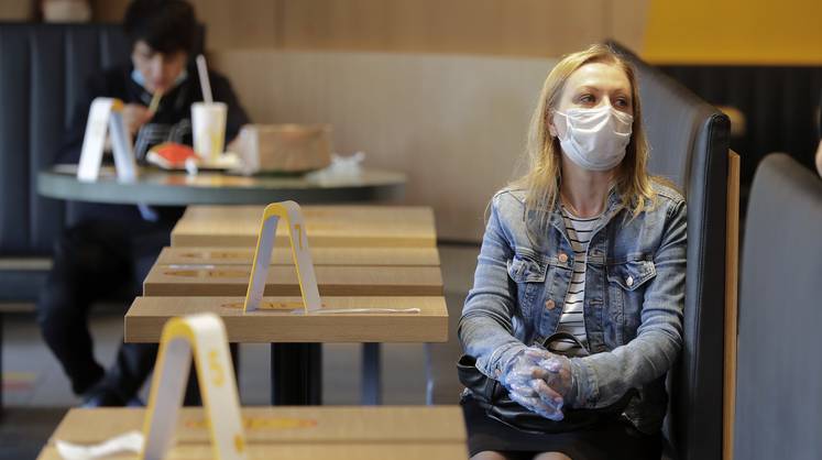 В России за сутки выявлено 7176 новых случаев COVID-19