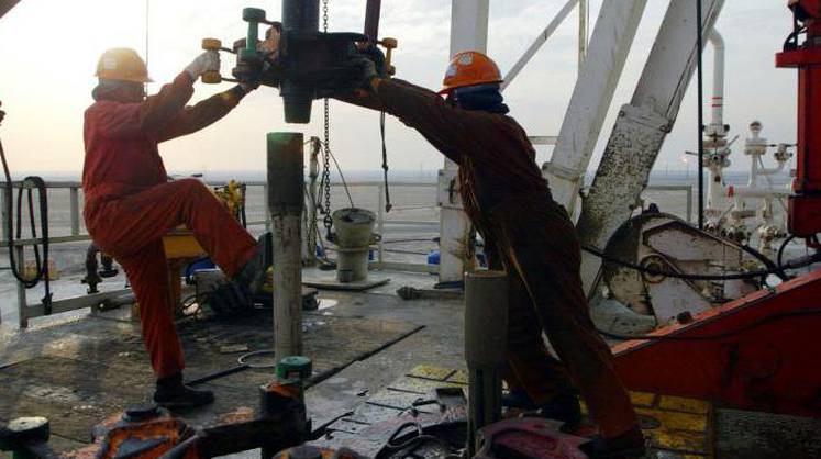 Цены на нефть пошли вниз