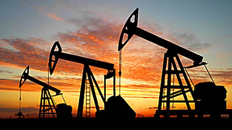 Цены на нефть снижаются на новостях о потерях ВВП США