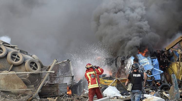 Взрыв в Бейруте: много погибших и раненых, десятки зданий разрушены