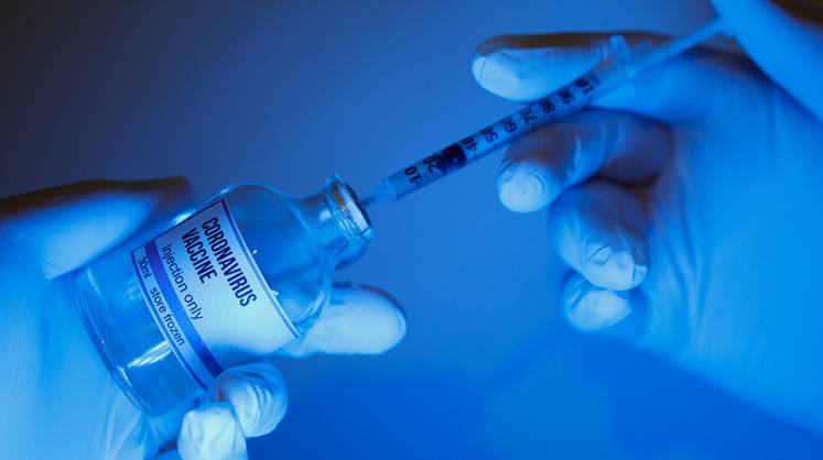 Россия первой зарегистрировала вакцину против коронавируса