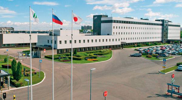 Японская компания JTI инвестировала в развитие фабрики «Петро» под Санкт-Петербургом (на фото) более 1,2 млрд долларов 80-01c.jpg ПРЕДОСТАВЛЕНО КОМПАНИЕЙ JTI