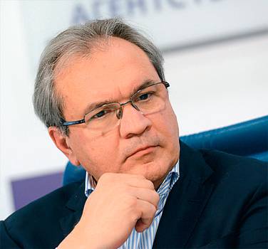 НИКОЛАЙ ГАЛКИН/ТАСС «Мы должны составить в итоге Цифровой кодекс»,— заявил глава СПЧ Валерий Фадеев