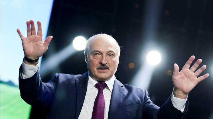 Лукашенко официально вступил в должность президента Белоруссии