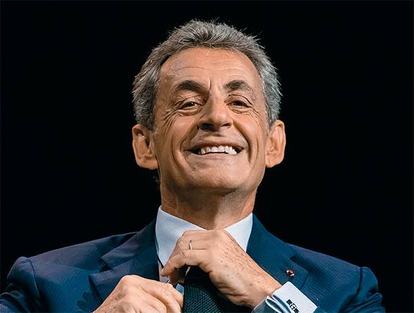 VINCENT ISORE/ZUMA/ТАСС Николя Саркози вновь обвиняют в финансовых связях с Ливией