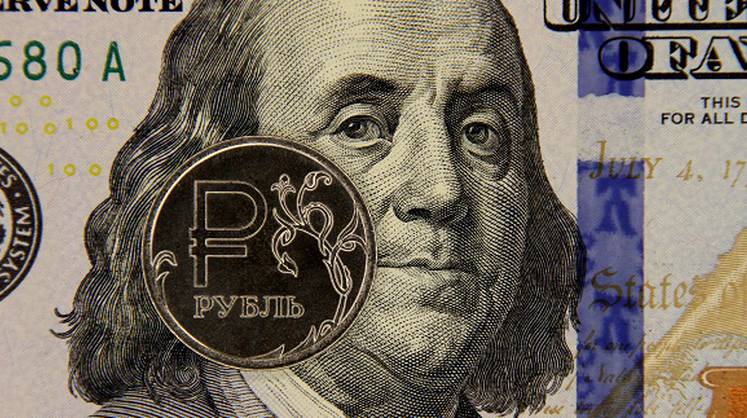 Курс доллара перешел к мощному росту