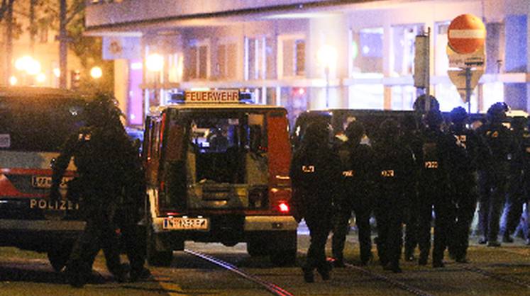 В Вене совершен теракт возле синагоги