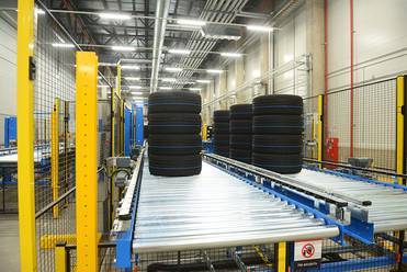 пресс-служба компании Nokian Tires Автоматическая передача шин на склад