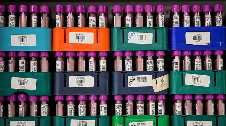 Медоборудование: игольные трубки и вакуумные пробирки полного цикла