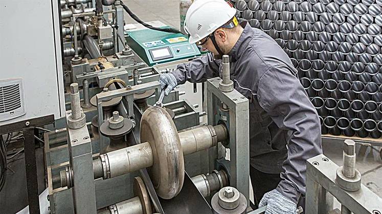 Роботизация промышленности: дымоходы требуют автоматической сварки и штамповки