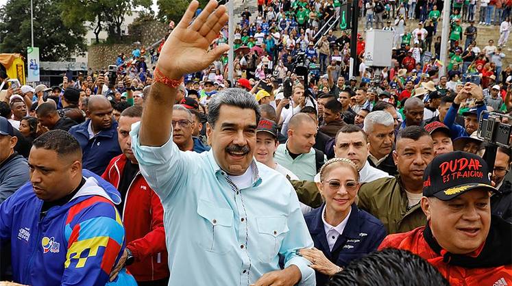 Под флагом «Веселого Дональда»