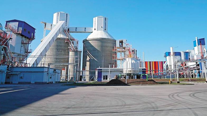 ными компонентами являются высококачественный известняк и каолин (белая глина) инара — Городские транспортные  решения Челябинск» (структура  компании «Синара — Городские  транспортные решения») подала частную концессионную инициативу на  заключение соглашения о создании и эксплуатации троллейбусной инфраструктуры в Челябинске. Предварительный объем инвестиций оценивается в 11,5 млрд  рублей. Из них 4,2 миллиарда должны быть  обеспечены челябинским правительством  в качестве капитального гранта, не менее  5 млрд рублей обязуется привлечь концессионер за счет как собственных, так и заемных средств. Финальная сумма проекта будет определена после завершения проекти- «Синара» намерена модернизировать троллейбусную сеть в Челябинске «С ПРЕСС-СЛУЖБА ГЛАВЫ РБ Cemix спроектирован и построен исключительно для производства белого цемента. Основными компонентами являются высококачественный известняк и каолин (белая глина)