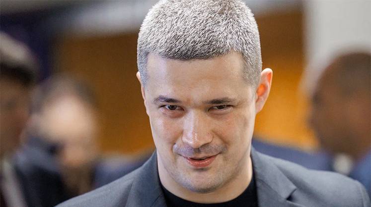 Зеленский избавился от политического конкурента