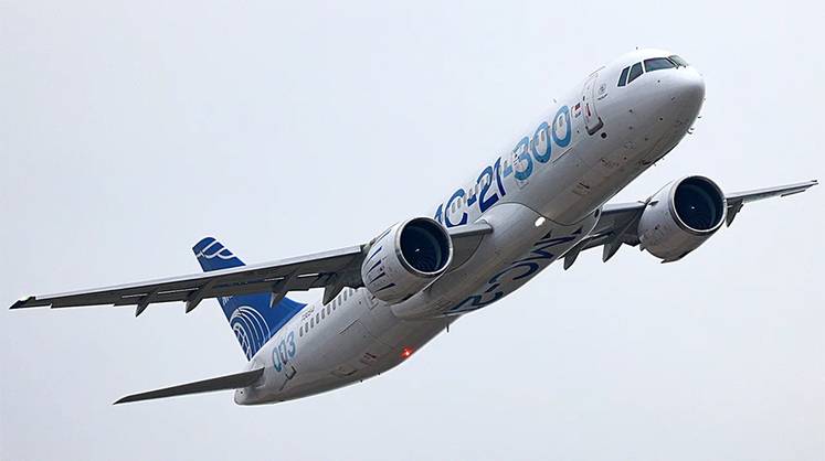 Отечественные самолеты еще только берут разбег