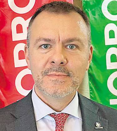  программный  директор Иннопрома Антон Атрашкин