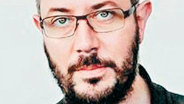  Артемий Лебедев (род. в 1975 г.), российский веб-дизайнер и предприниматель