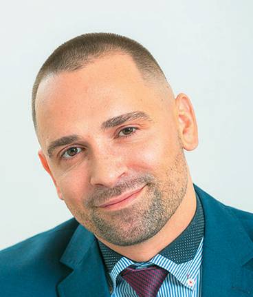  Председатель правления ПЕРВОУРАЛЬСКБАНКА  Владимир Эльманин