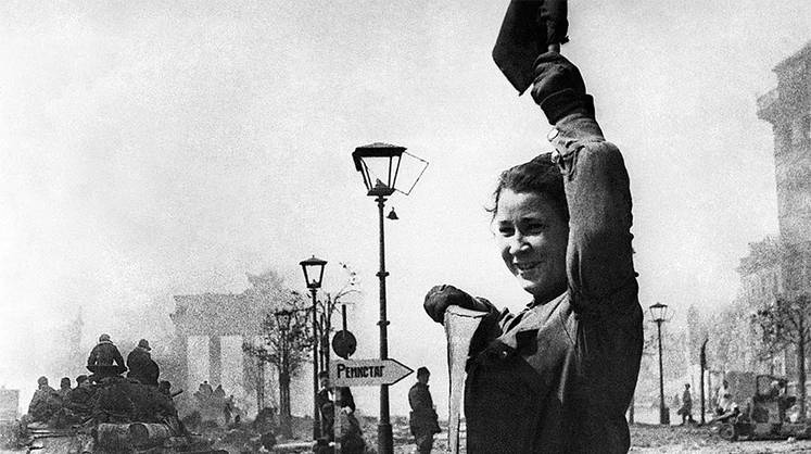 В Германии, в Германии, проклятой стороне