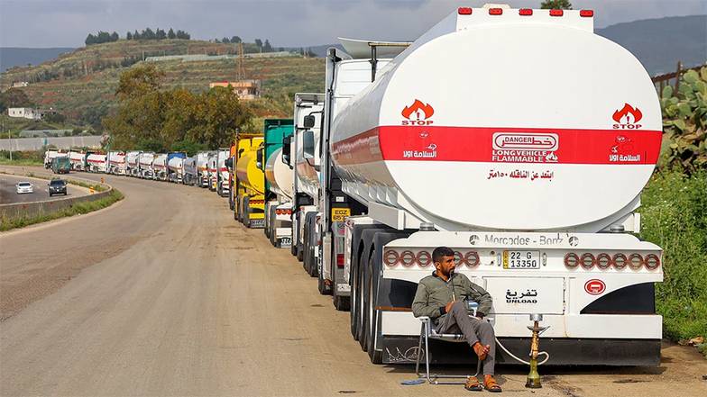 ФОТО: MOHAMMED AL-RIFAI:DPA Блокада Ормуза поменяла привычные маршруты нефтяного экспорта. Ираку пришлось вывозить свою нефть через Сирию