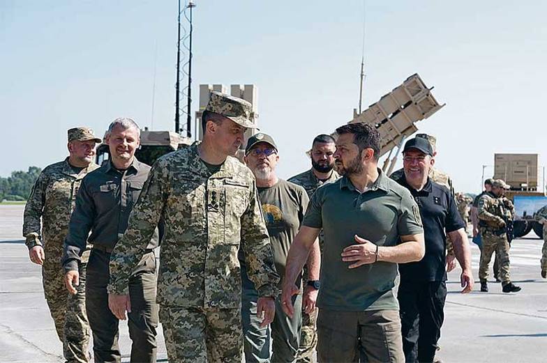 ABACAPRESS Владимир Зеленский давно требовал от Запада снять ограничение на удары их ракетами по «старой» России