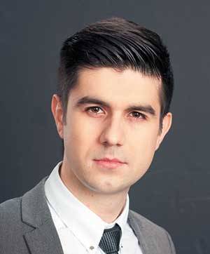  управляющий директор отдела рейтингов  кредитных институтов «Эксперт РА» Руслан Коршунов