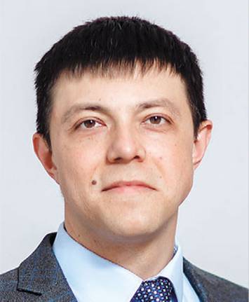  Руководитель отдела по работе с государственными  и академическими организациями в УФО компании  Softline Алексей Мальцев