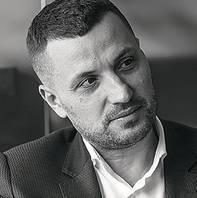 ОЛЕГ СЕРДЕЧНИКОВ 