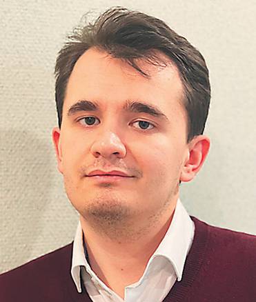  Руководитель группы BI-решений компании  Алексей Гриненко