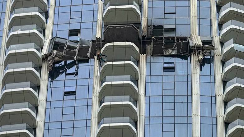 AP PHOTO/FATIMA SHBAIR Жителям и туристам в Дубае уже не так безопасно, как раньше