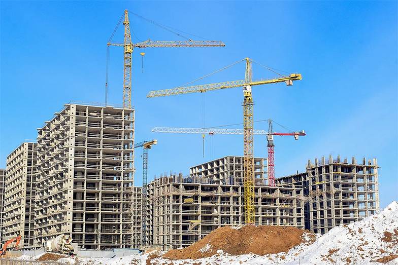 АЛЕНА НОВОКШОНОВА/ТАСС «Самолет» долгое время строил только в Подмосковье, но потом начал проводить агрессивную региональную  экспансию. Сейчас девелопер строит уже в 16 городах России